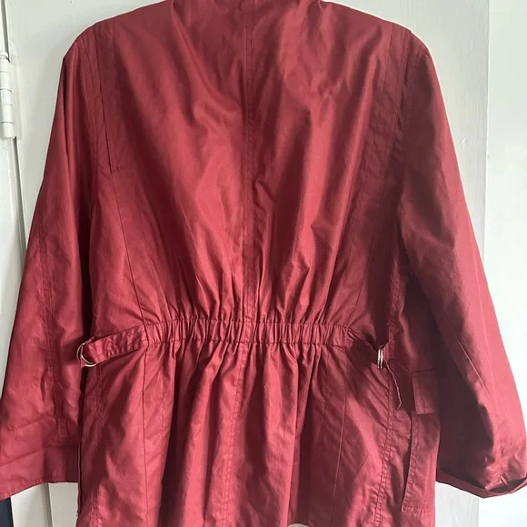 Lacoste Burgundy Jacket with Plaid Interior - Picture 8 of 8